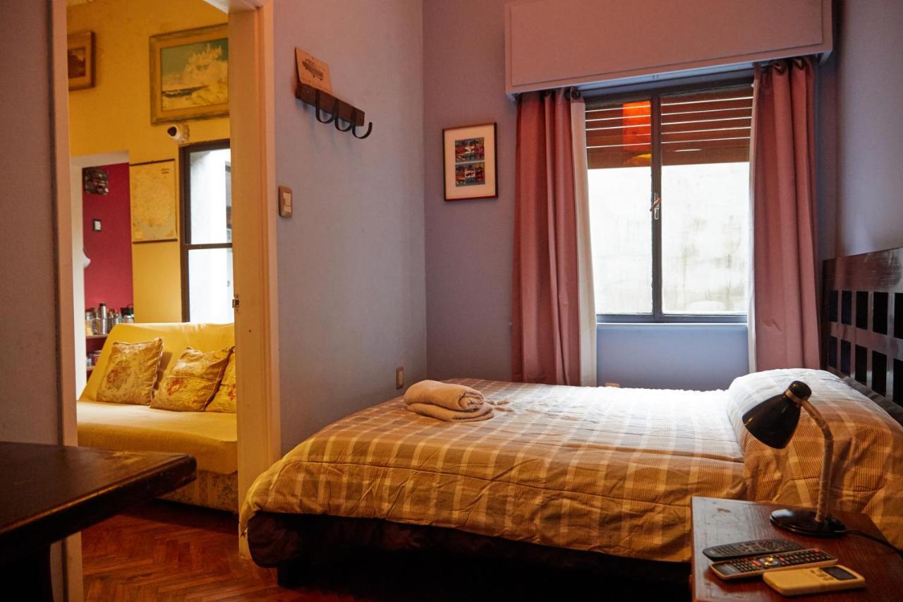 Una Noche Más B&B Montevideo Exterior foto
